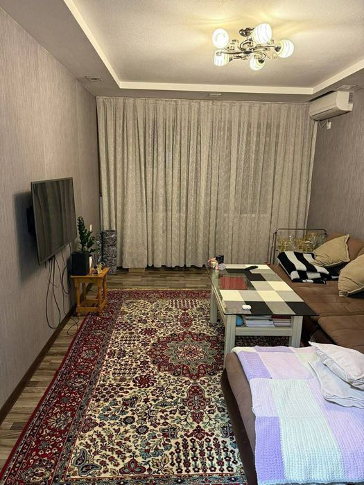 Квартира продаётся Чиланзар 24 квартал 3/3/4 меб тех кафе Москва