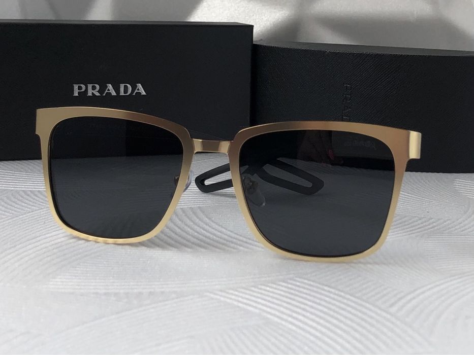 Класически дамски слънчеви очила