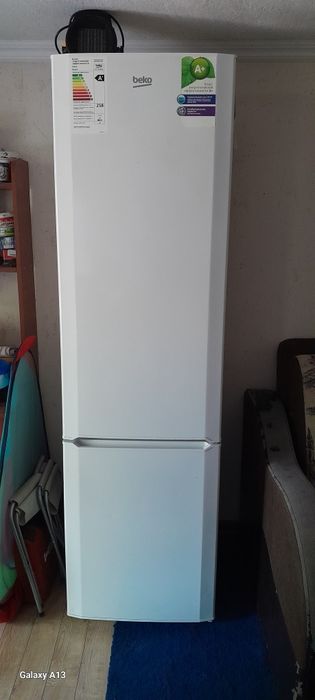 Продам холодильник Beko
