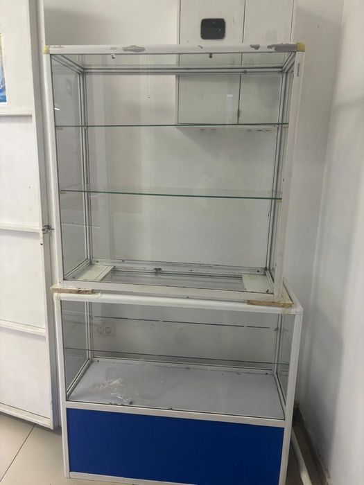 Продам витрину…………