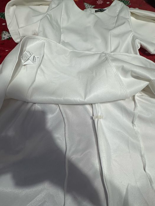 Rochie alba sezon vara