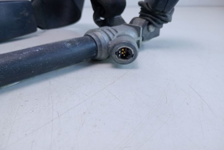 Capsa centura dreapta spate   6983008 BMW Seria 3 E90/E91/E92/E93