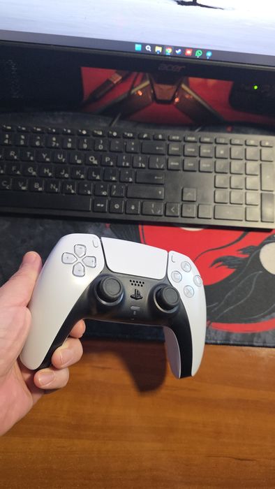 Продам/обменяю  Sony DualSense