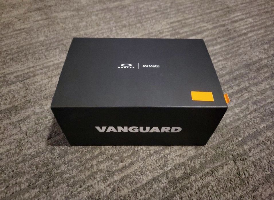 Oakley Meta Vanguard white/black