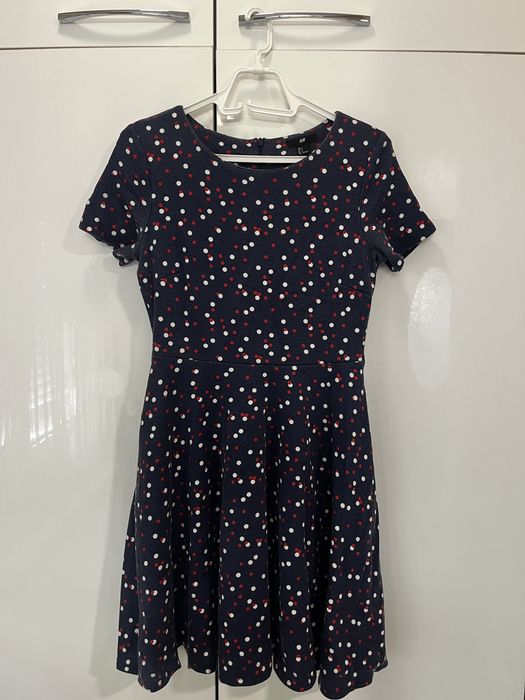 Детски нови роклии