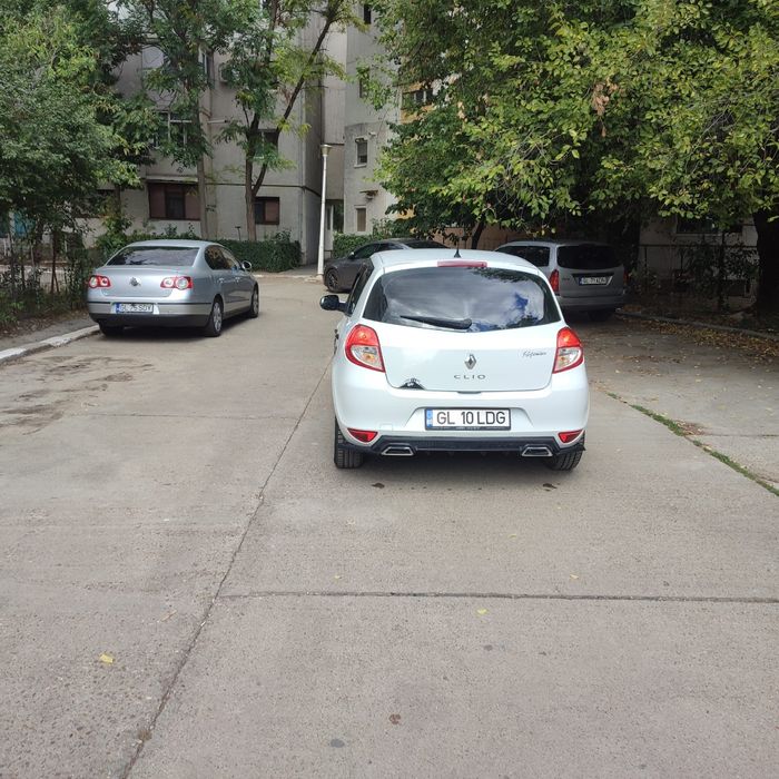 Renault Clio 3 1.2 benzină