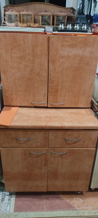 ДЕРЕВО прослужит долго! Деревянн. гарнитур (Румыния), 6 предметов