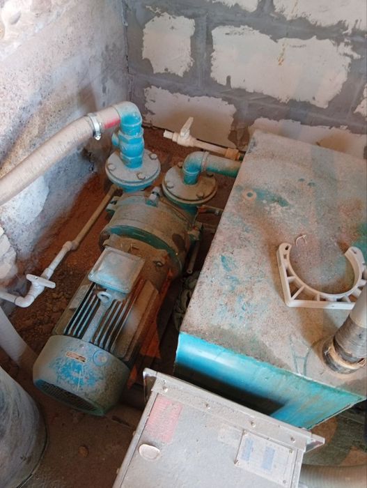 Вакуум насос сотилади