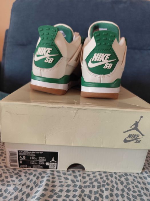 Air Jordan 4 Retro SP номер 35,5