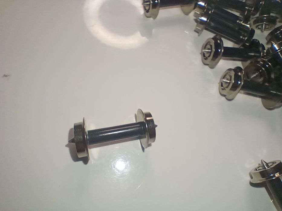 Roți Osii metalice izolate vagoane machetă trenuleț electric scara HO