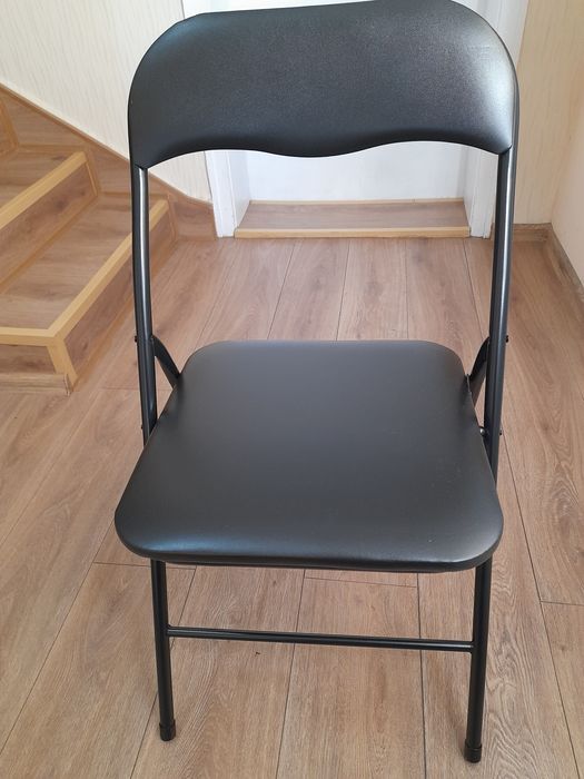 Сгъваем стол  Намаление