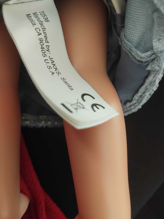 Кукла Frozen пеещата Елза