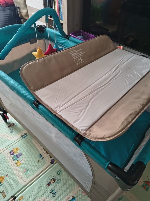 Patut pliabil Juju Sleepy Baby, 2 nivele + Saltea spuma Hauck Sleeper CADOU
