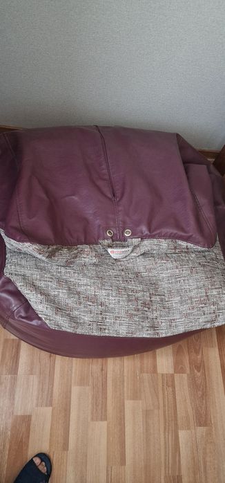 Продам безкаркасное кресло-пуф