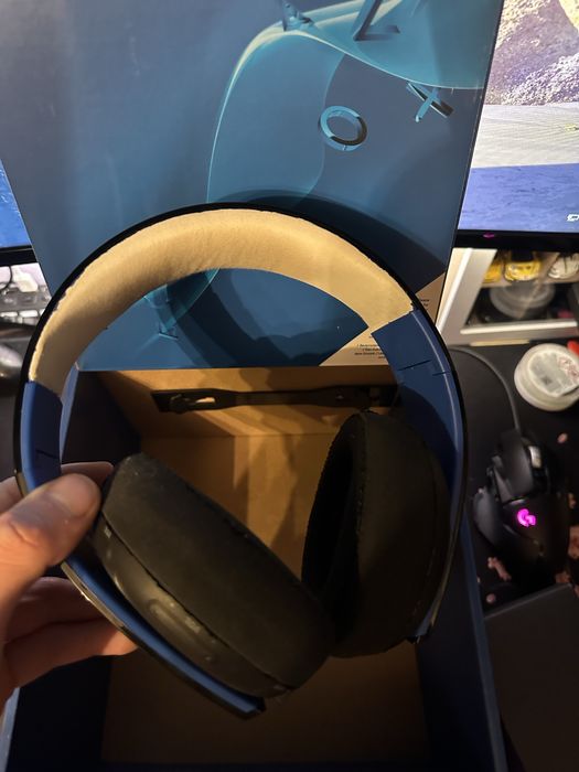 playstation 4 + jocuri + suport + plus casti playstation