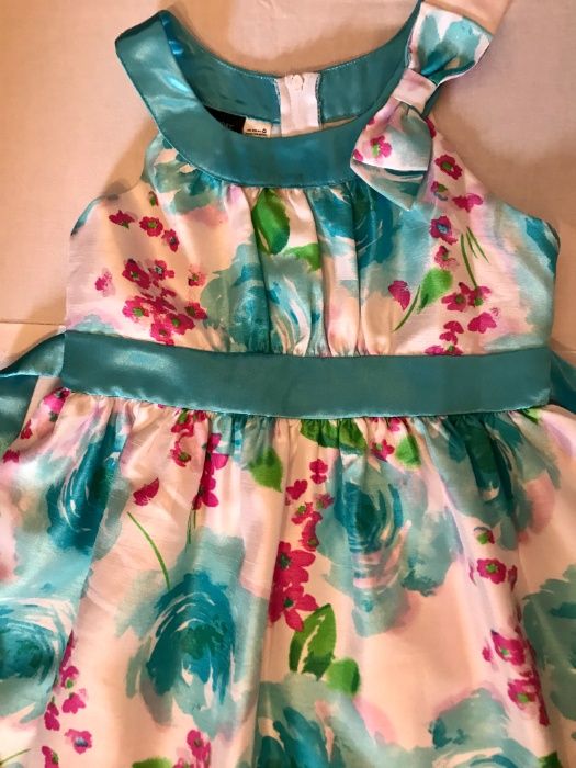 Маркова нова официална рокля 5-6години