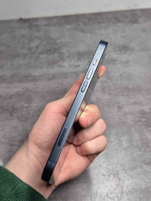 Iphone 13 128 гб 74% акб оригинал