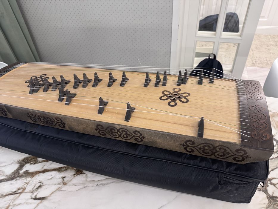 Жетіген +чехол , г. Алматы  торга нет