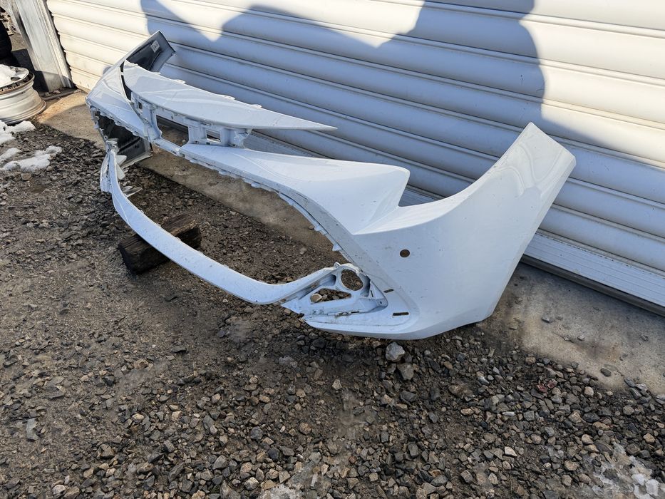 Предна броня за Toyota Corolla (2018-2024)