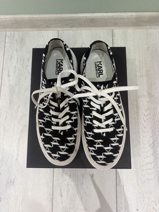 Сникърси KARL Lagerfeld KL63421
