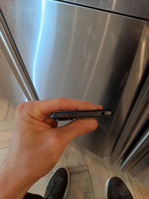 Продам Poco M3 Pro