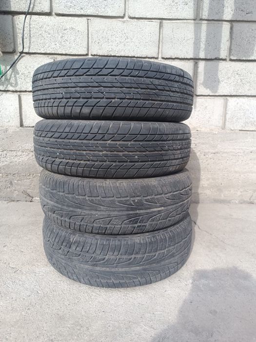 Резины летние Продам 40.000 за все 4 шт