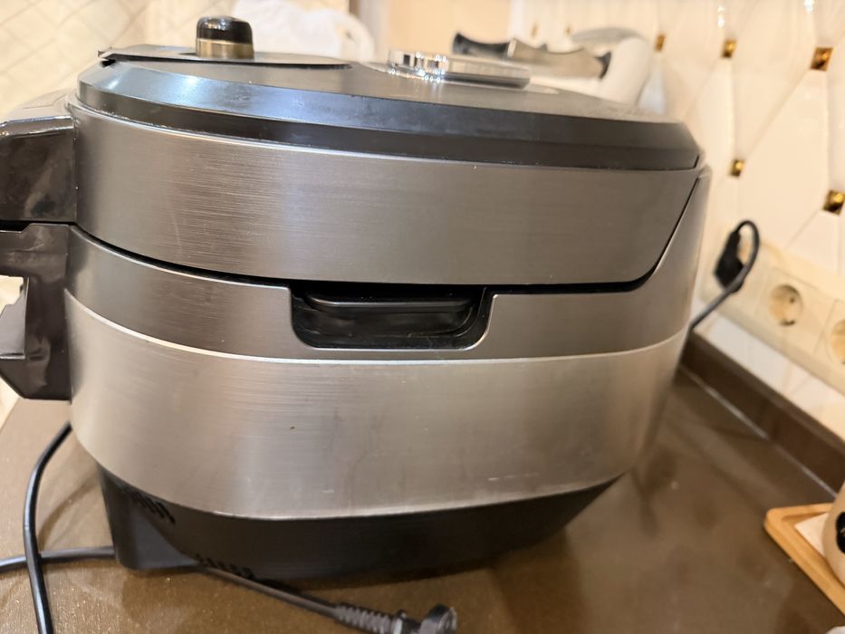 Мультиварка Bork