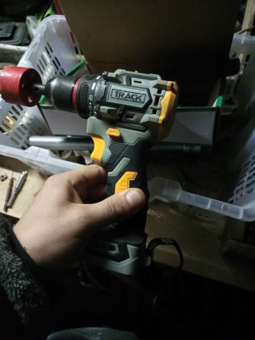 Шурупавёрт очень хороший