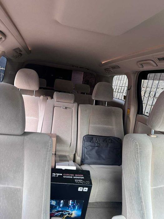 Toyota Alphard 2012