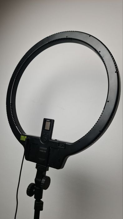 Lampă circulară LED Yongnuo YN608 RGB / Ring Light profesional și Baghetă LED RGB