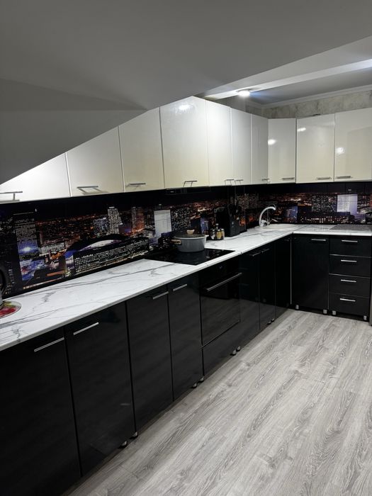 Продам кухонный гарнитур