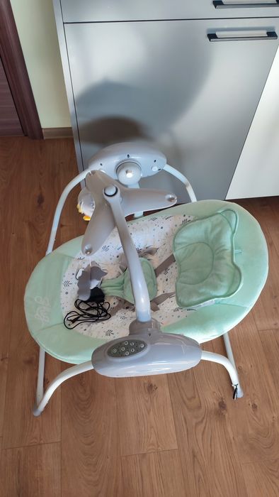 Електрическа бебешка люлка Chipolino Hug/ Гуш Гуш, Мента