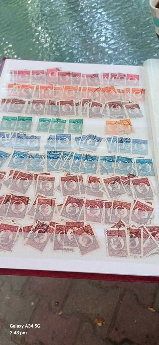 Clasor cu timbre regaliste