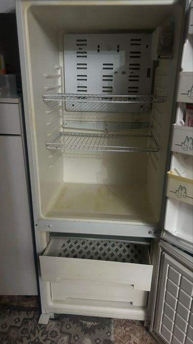 Продам холодильник Бирюса 18С