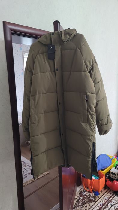 Продам зимный мужеской куртки новый   синная и коричный куртка