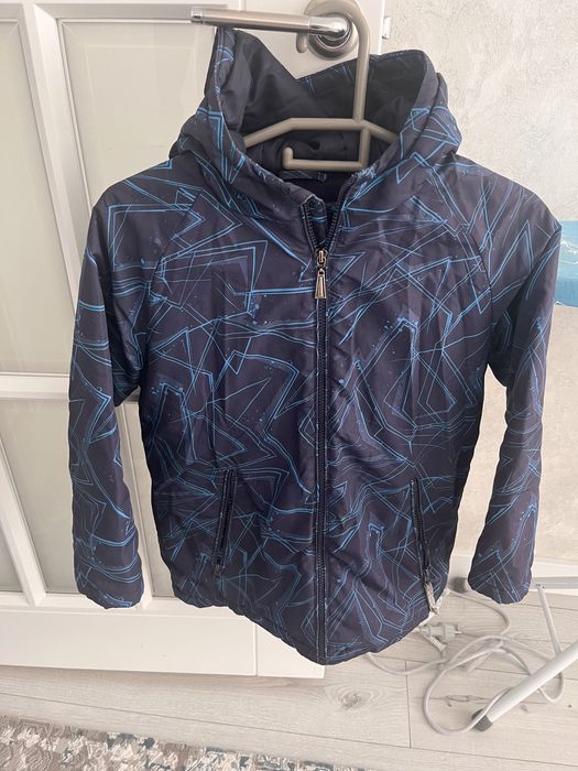 Осеняя куртка 9лет