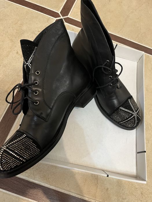 Продам ботинки кожаные