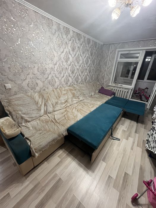 Диван , длинный , раскладной