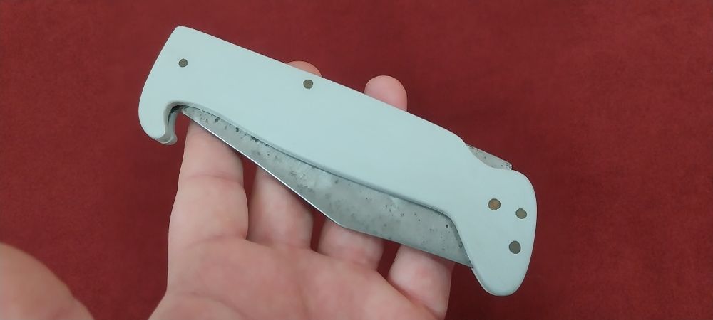 Голям сгъваем нож