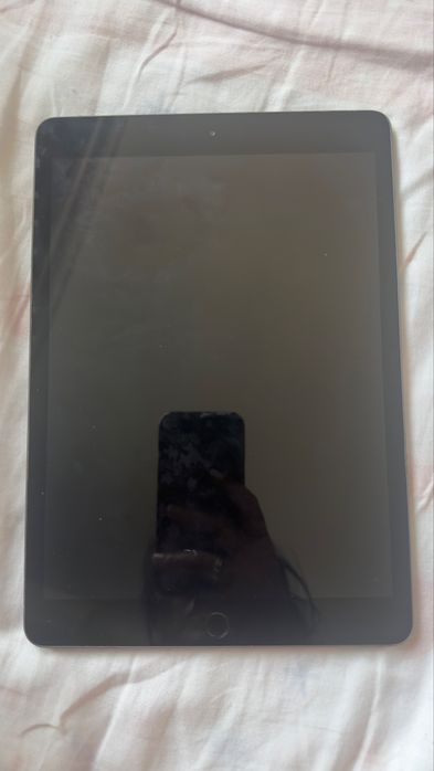 Продам ipad 8 32гб wi fi