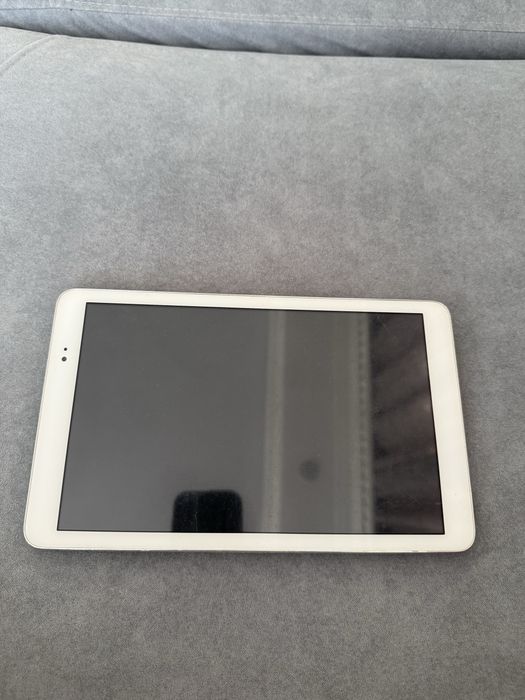 Планшет хуавей белый