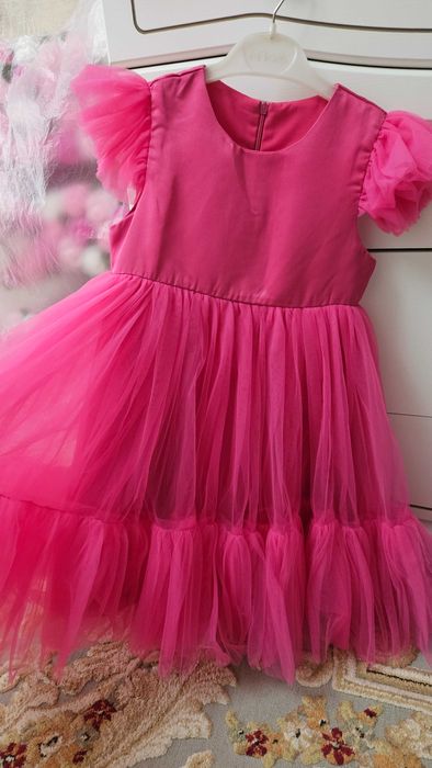 Платье для девочки  пышное