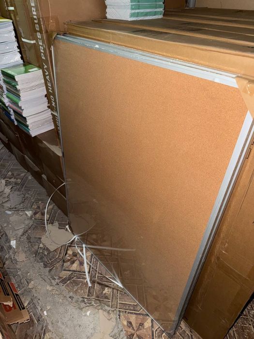 Пробковая доска.