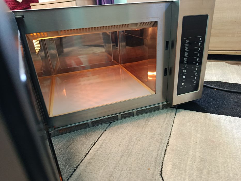 Cuptor microunde profesional HENDI 34L 3000W - FUNCȚIONAL
