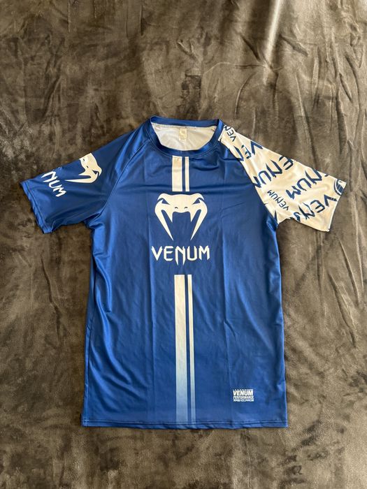 Compleu Venum ( tricou, bluza, pantaloni )