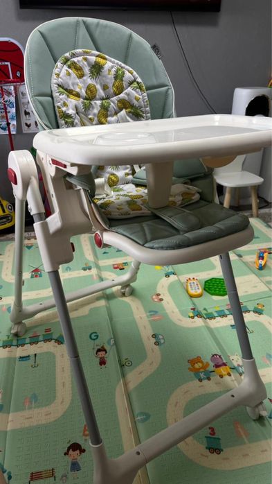Продам стульчик для кормления