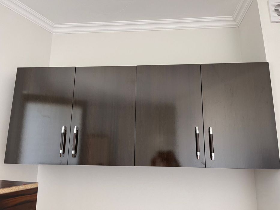 Продам навесной шкаф