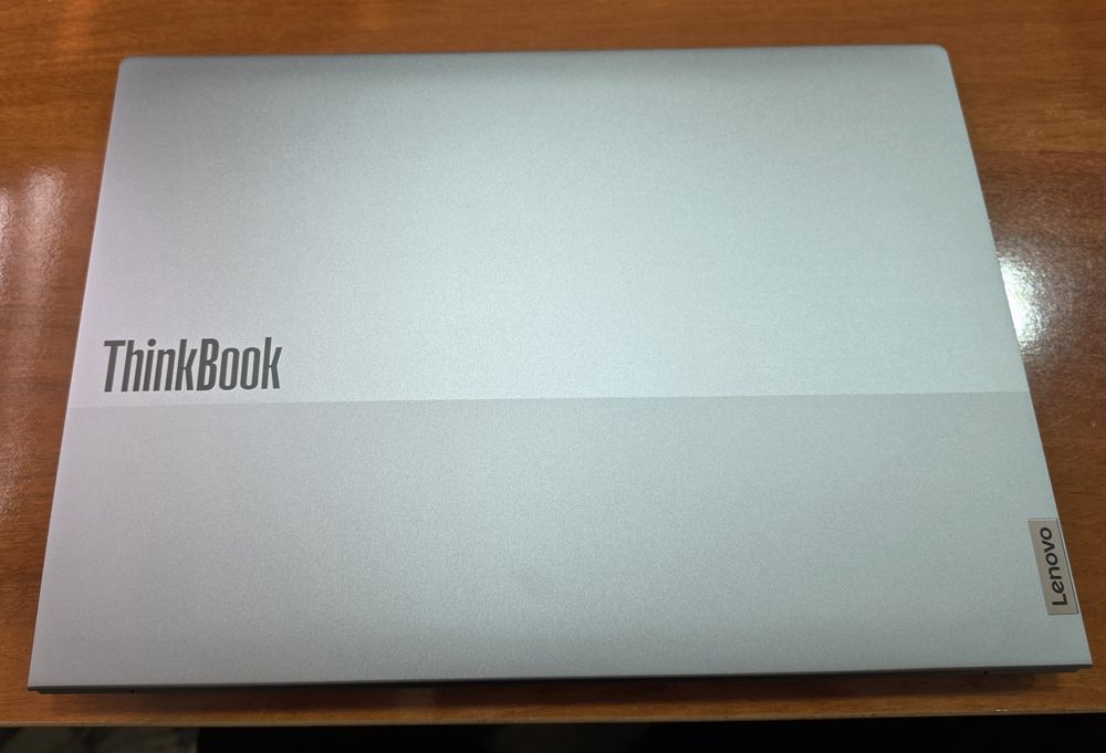 Noutbuk, lenova ThinkBook