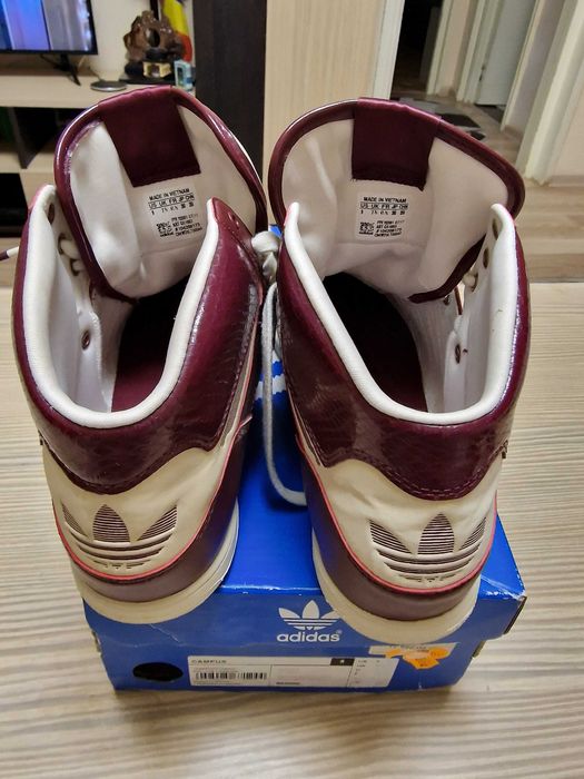 Ghete  Adidas originale noi.