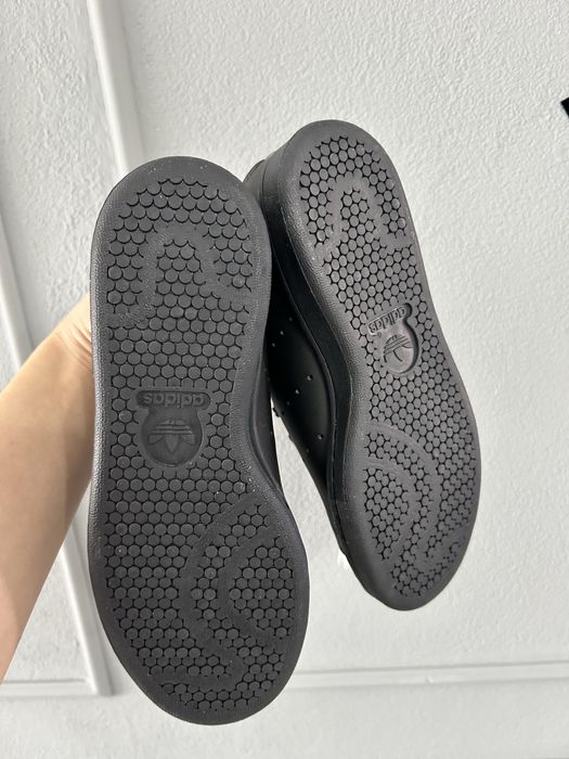 Adidas Stan Smith marimea 36 ( interior 23 cm)